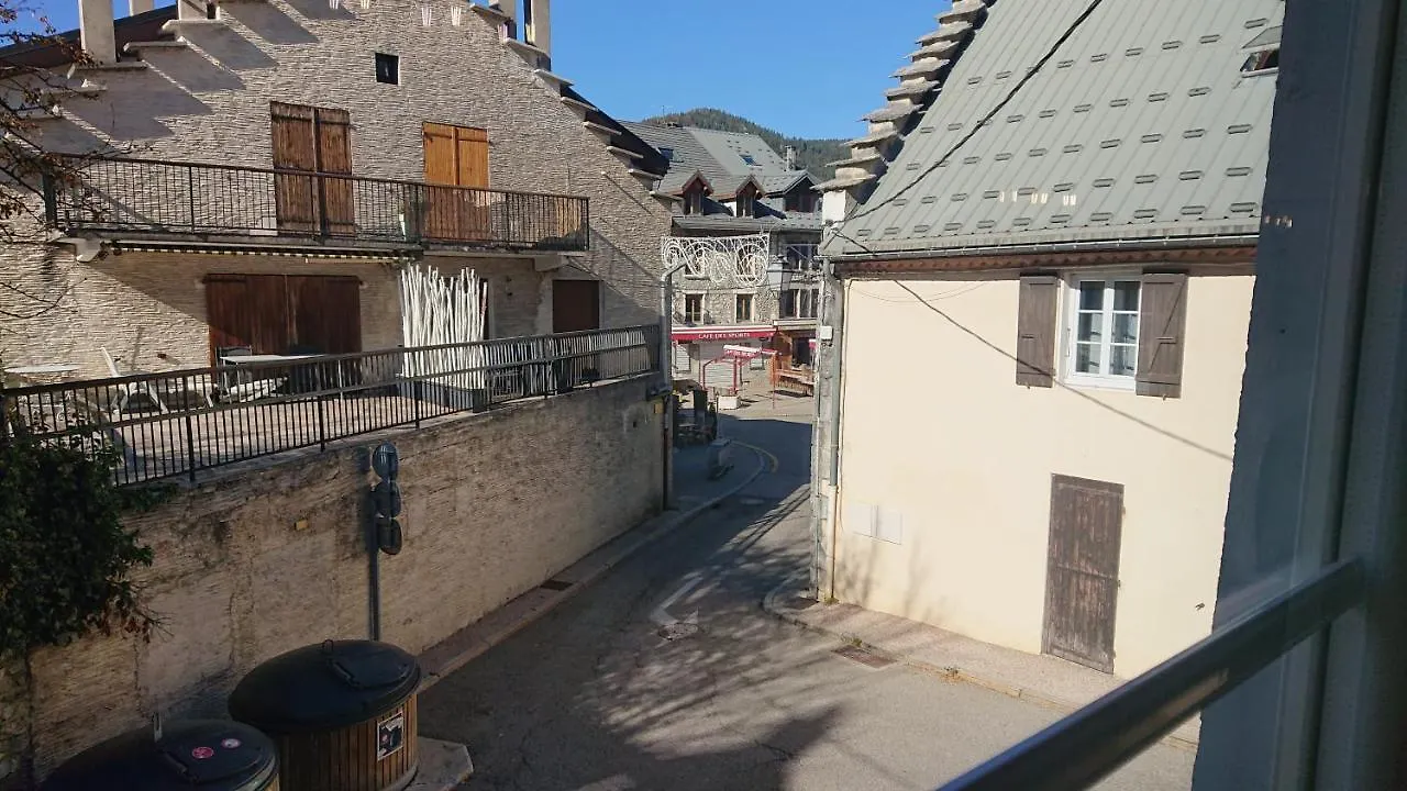 Apartment Grande Maison De Ville Renovee,Au Coeur Du Village Villard-de-Lans